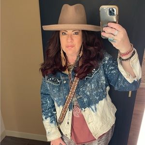 Meet your Posher, Krista